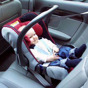 Kindersitze - Airbag fr die Kleinen